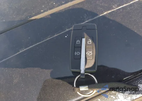 2011 Ford Taurus Limited z USA, uszkodzony, nr VIN 1FAHP2FW8BG165476